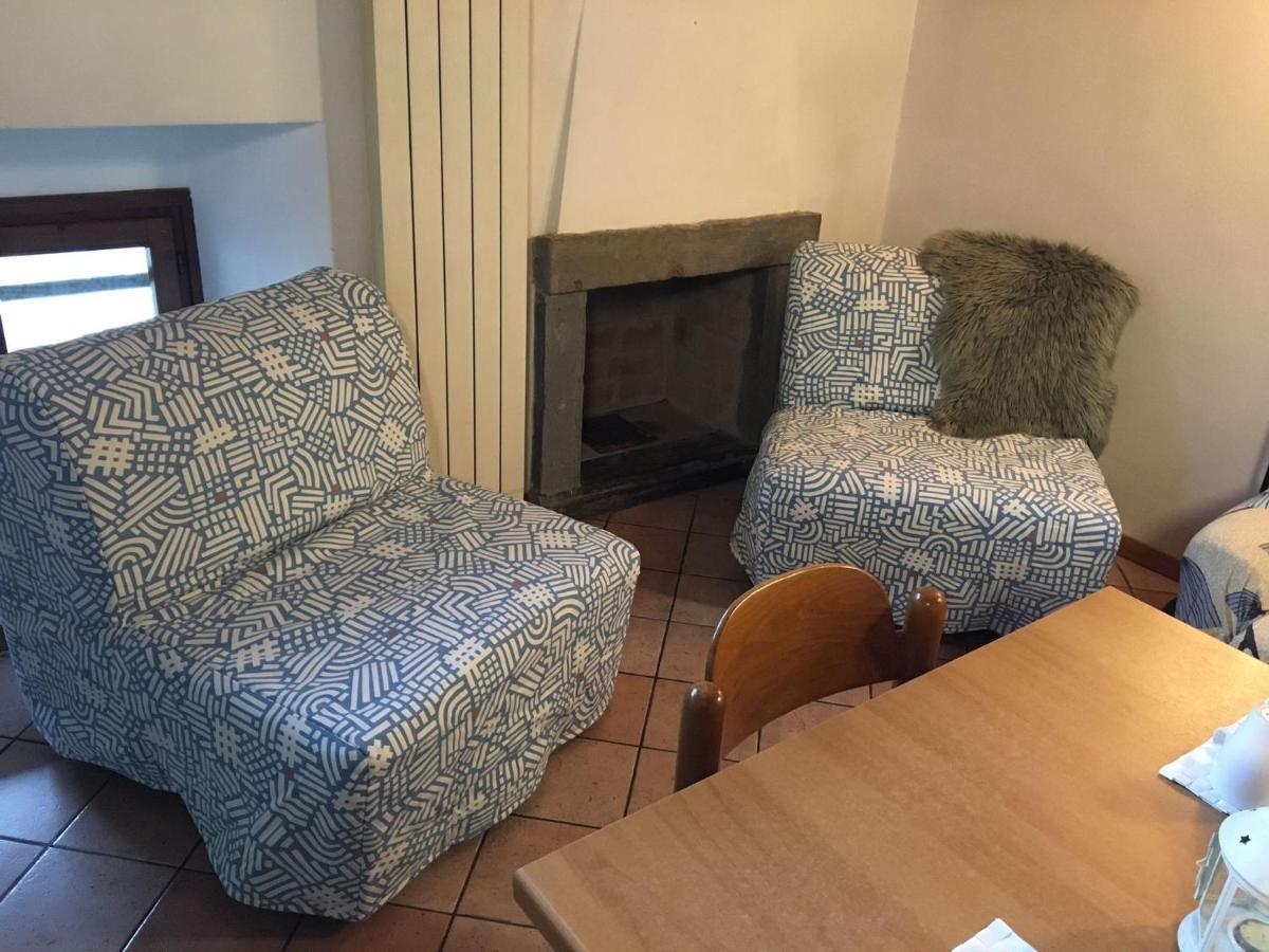 La Casa Rustica Di Ale E Becky Apartment Bergamo Luaran gambar