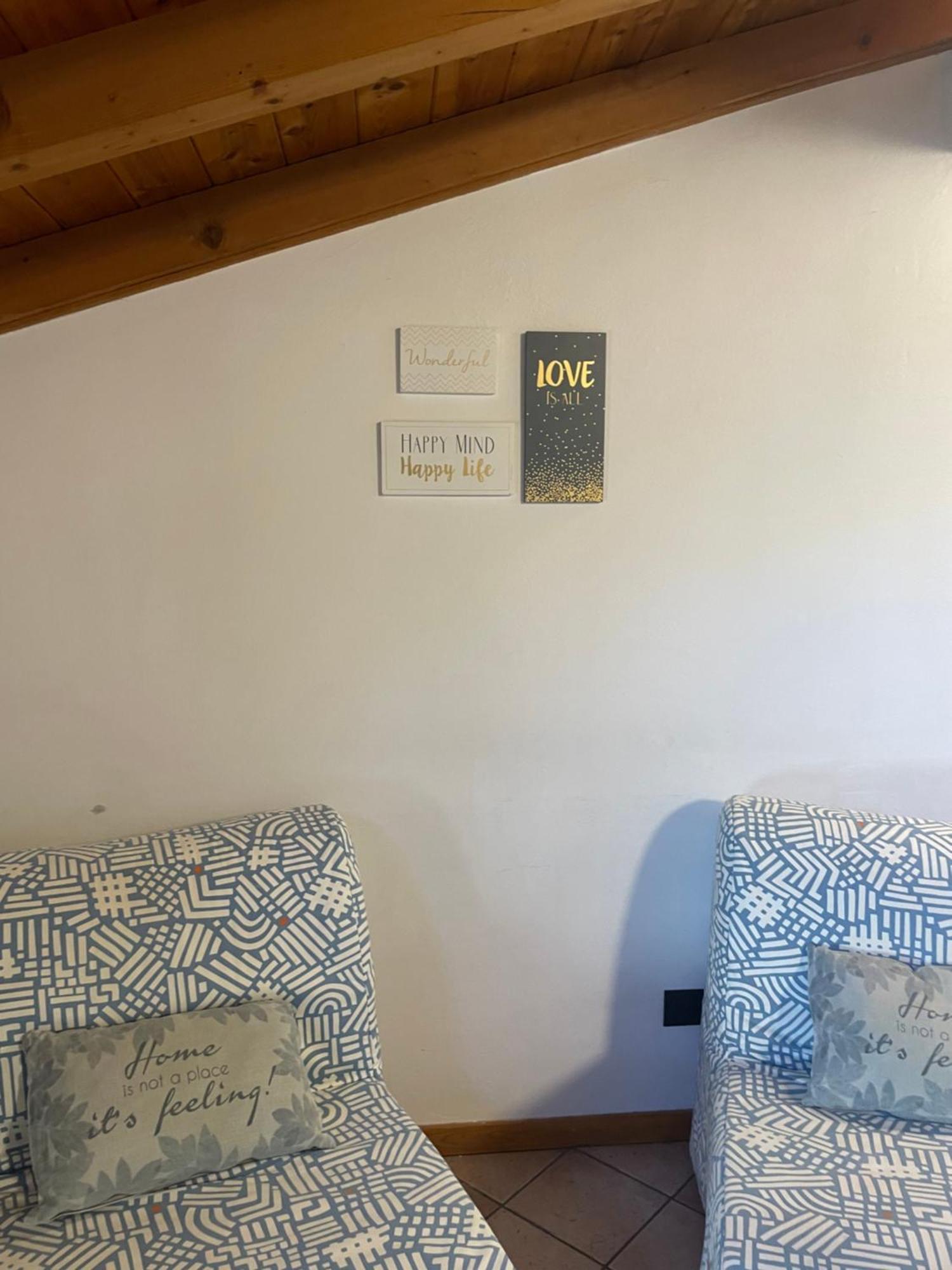 La Casa Rustica Di Ale E Becky Apartment Bergamo Luaran gambar